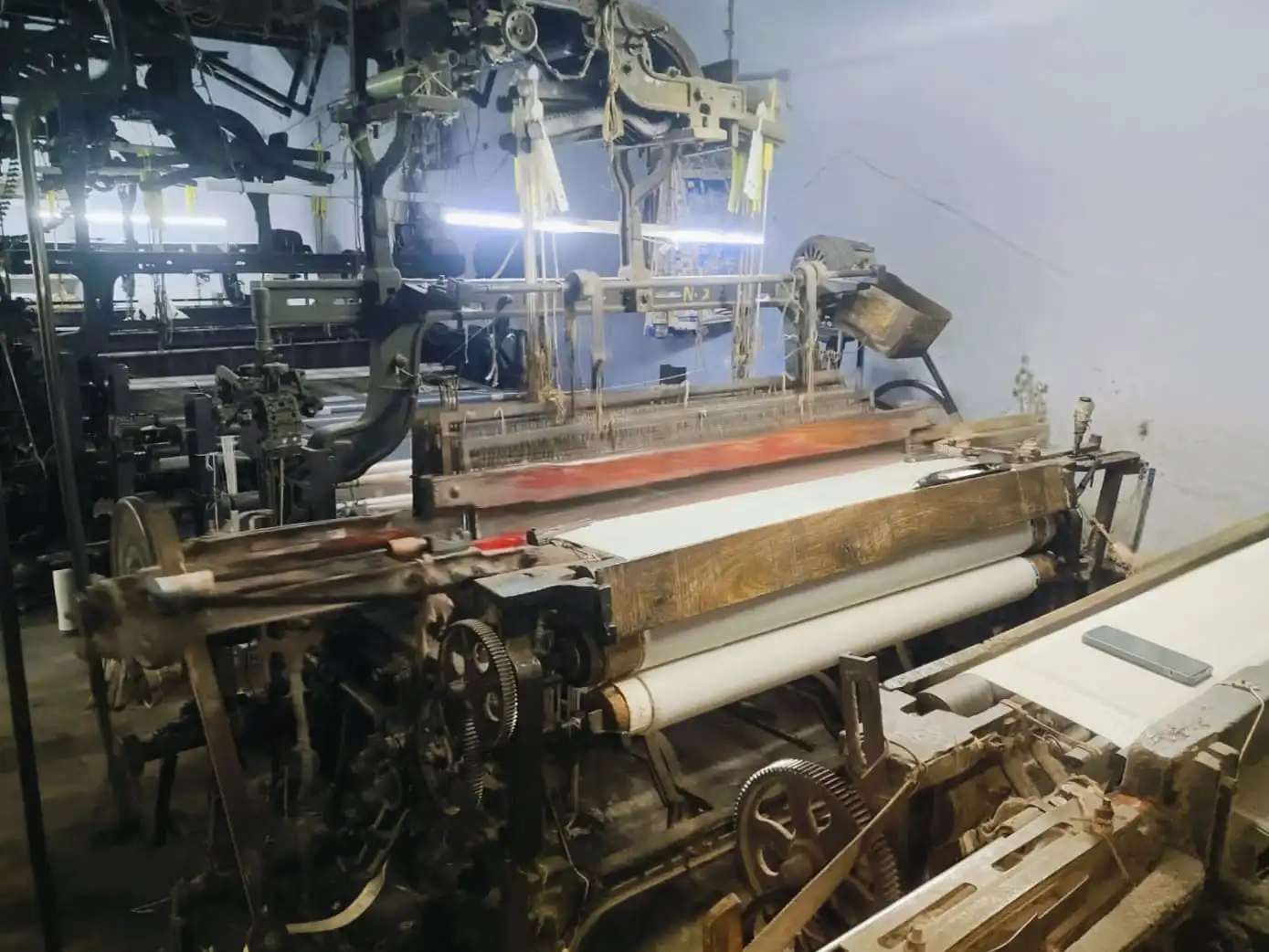 Our Workshop - Traditional handloom weaving